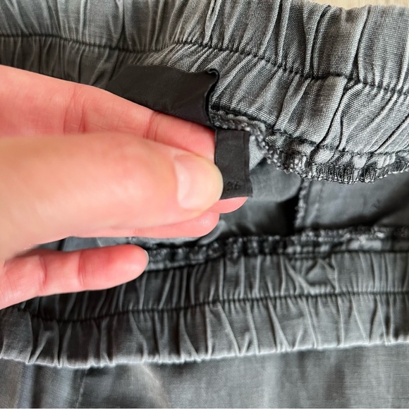 Minimum Charcoal Relaxed Shorts - Picture 6 of 8